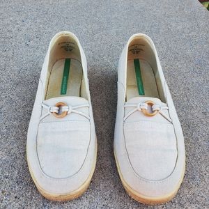 Grasshoppers Cream Shoes, Size 7W